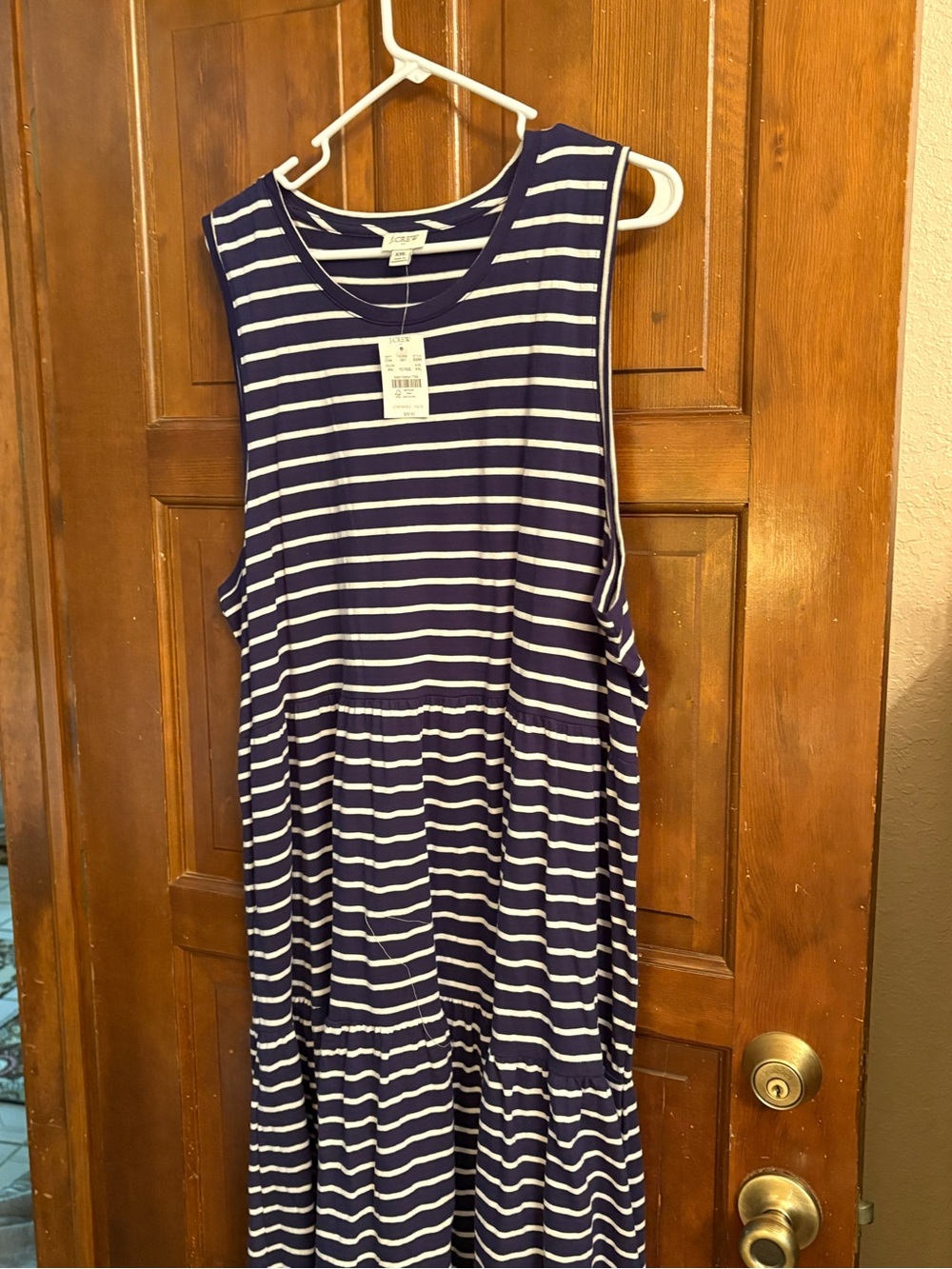 J. Crew 3 piece bundle, 2 XXL dresses NWT and one 2X shirt also NWT - Picture 3 of 11